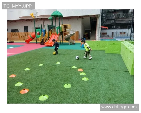 幼儿园小班足球课教案设计与实施策略探讨