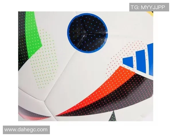 足球的形状究竟是圆形吗探讨足球设计与运动性能的关系